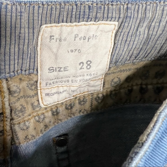 Free People 309 Angel Wing Jeans - Picture 7 of 7